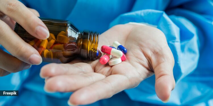 Social media’s favourite new ‘sleep hack’: What glycine supplements actually do to your body